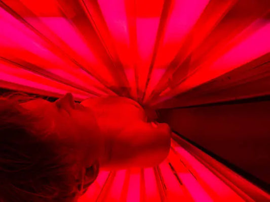 Benefits of Red Light Therapy: From Pain Relief to Skin Health & Faster Recovery